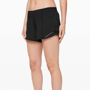 Lululemon Hotty Hot Short II Long 4" Black Size 6 Tall